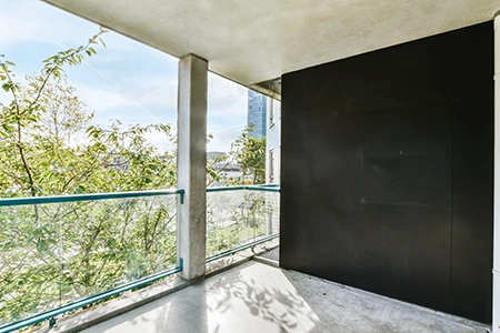 Commercial Glass Railing Repair Services in Kissimmee, FL